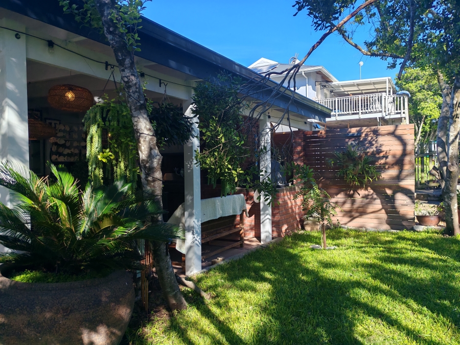 3 Bedroom Property for Sale in Cannon Rocks Eastern Cape